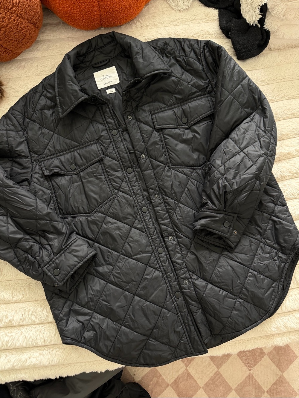 Wilfred The Ganna Black Puffer Jacket